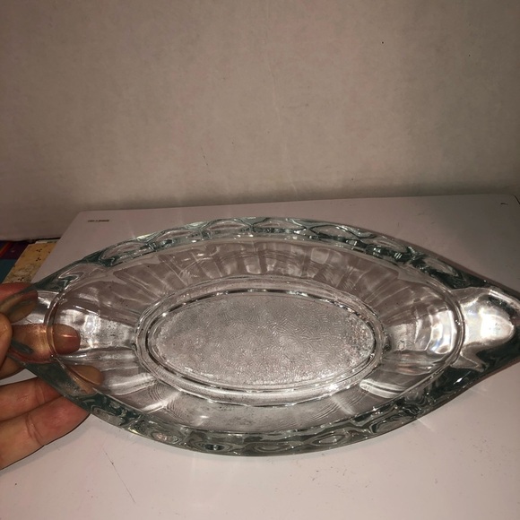 Elegant Clear Glass Libby’s banana split dishes, also use for corn on the cob. - Picture 3 of 6